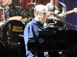 Brian Wilson behind the piano at Caesars in Atlantic City. (Photo by Mike Morsch)